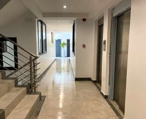 F4 de standing aux almadies coté meridien image 10