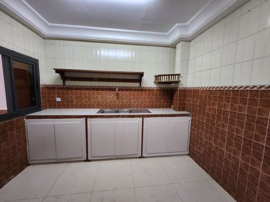 Appartement à louer à Sacré cœur image 13