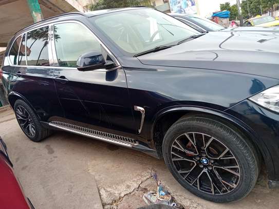 BMW X5 image 1