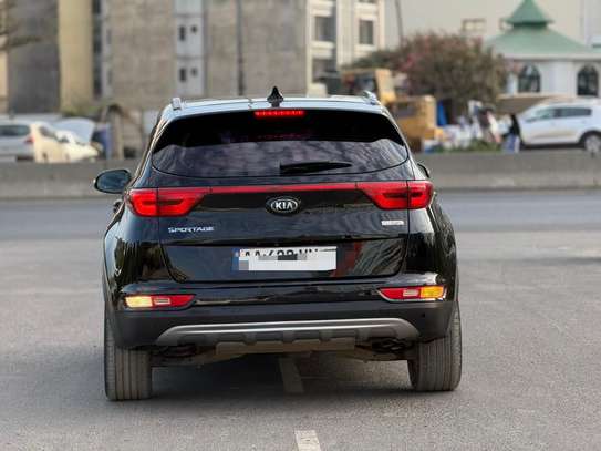 Kia Sportage image 9