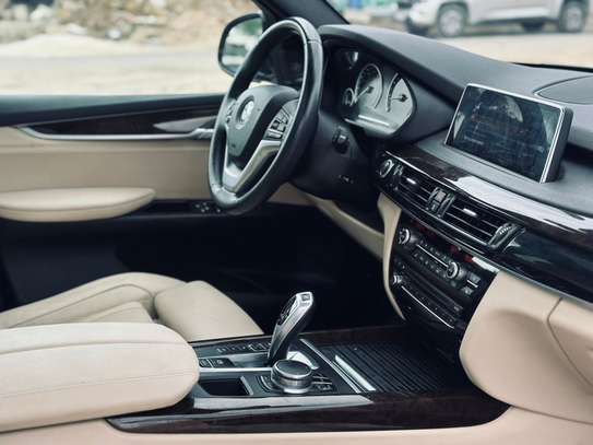 BMW X5 image 5