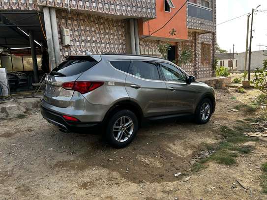 Hyundai Santa Fe Sport 2017 image 2