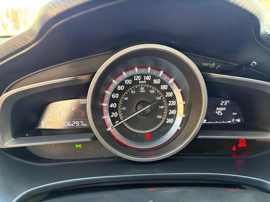 MAZDA 3   2017 image 3