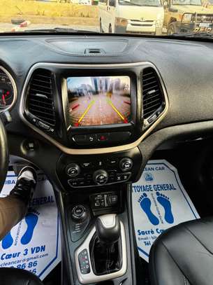 2018 JEEP CHEROKEE LIMITED 4X4 image 9