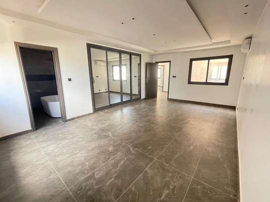 Appartement duplex F6 Rdc+1 à louer aux Mamelles image 1