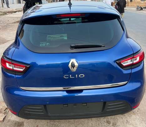 Renault Clio 4 Intense 2019 image 8