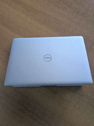 Dell latitude 5350 image 1