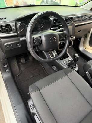 CITROEN C3 2018 image 9