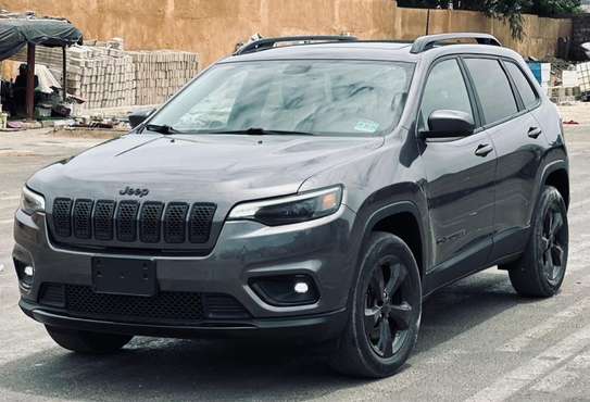 Jeep Cherokee 2019 4 cylindres limited image 2