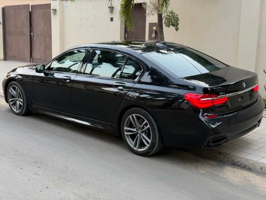 BMW série 7 pack M image 5