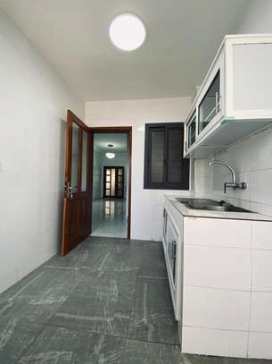 Bel appartement à la sicap baobab image 7