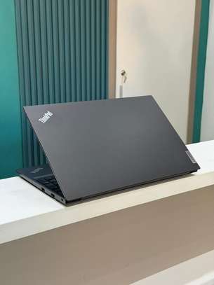 Lenovo Thinkpad E15 Gen 2 11e génération image 1