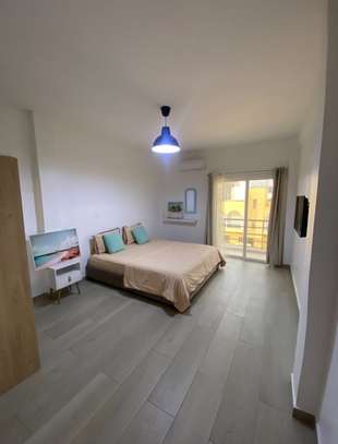 Appartement F4 meublé image 6