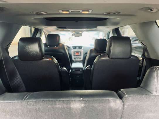 GMC Acadia 2017 image 9
