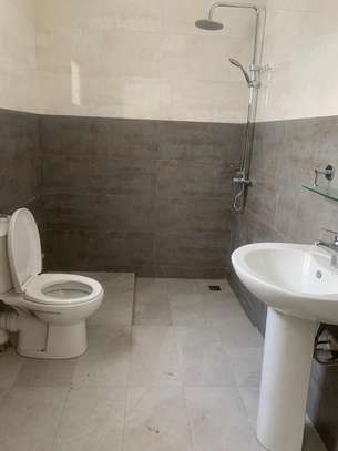 Appartement neuf grand standing aux Almadies image 9