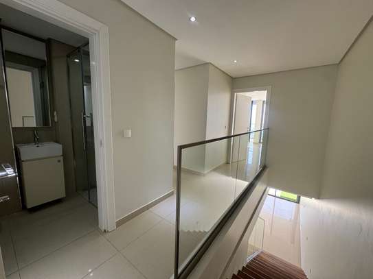 Duplex fan pied dans l’eau 3 chambre à  louer vue mer image 10