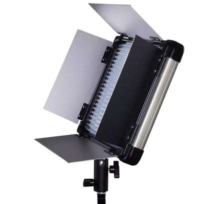 Lumière de studio LED Yidoblo 7 000 lumens 85 W D-1080II image 3