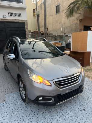 Peugeot 2008 2016  automatique diesel venant déjà dédouaner image 5