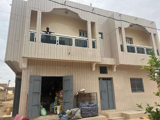 Villa R+1 Darou thioub près de keur massar image 4