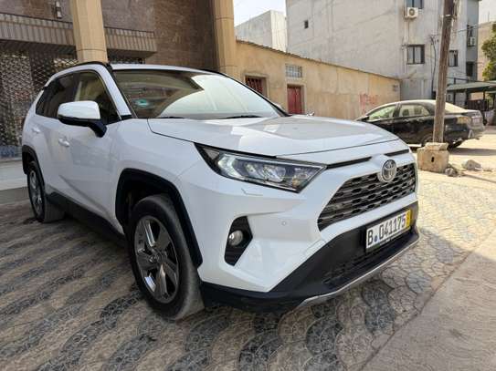 Rav4 image 9