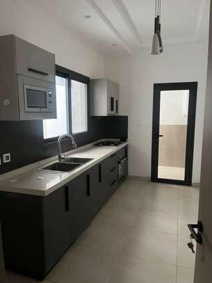 Appartement F4 à louer à Mermoz image 3