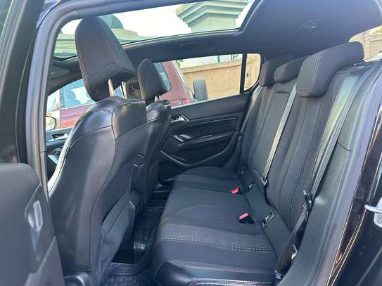 Peugeot 2008  2016 image 4