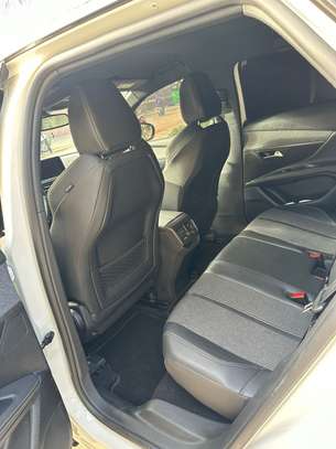 PEUGEOT 3008 GT LINE 2017 image 8