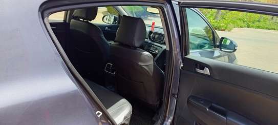 KIA SPORTAGE DANS BON ETAT A VENDRE image 8