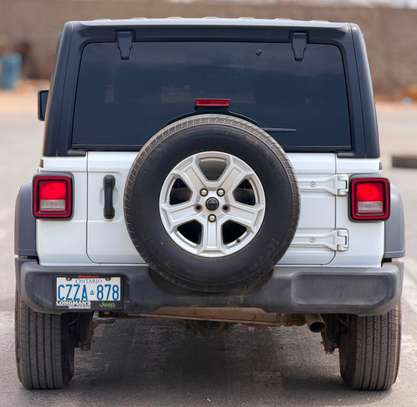 Jeep Wrangler 2023 image 6