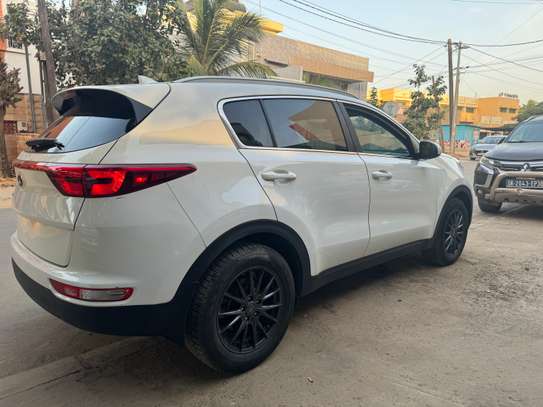 Kia image 7