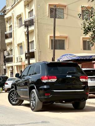 Jeep grand Cherokee 2020 image 4