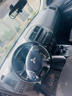 Mitsubishi RVR 2012 image 9