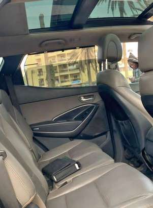 Hyundai Santafe limited 2017 image 12