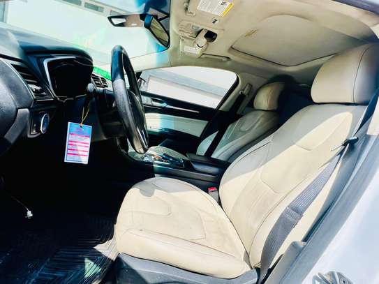 Ford fusion titanium 2017 image 8