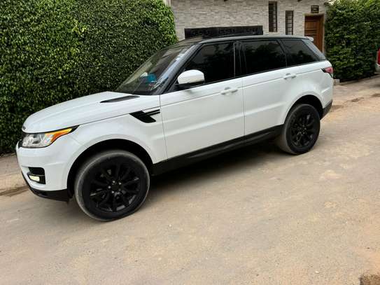 Range Rover sport 2017 image 2