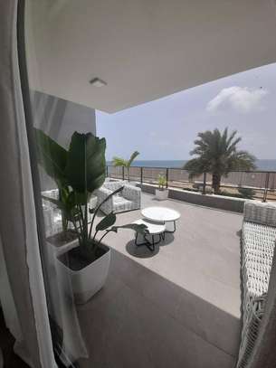 F4  – 3 CHAMBRES – RÉSIDENCE WATERFRONT – LA CORNICHE, DAKAR image 2