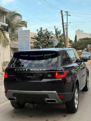 RANGER ROVER SPORT 2018 image 9