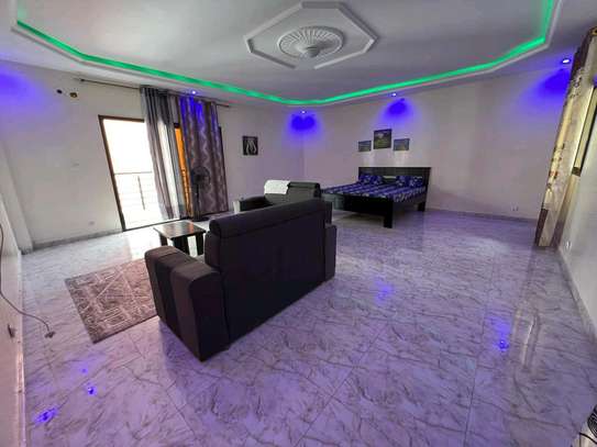 ABT Residence image 6