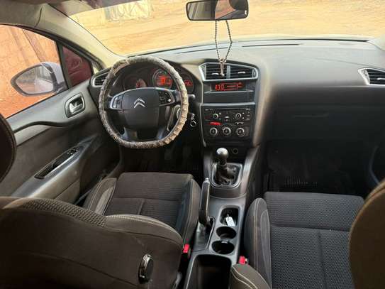 Citroen C4 2015 image 4