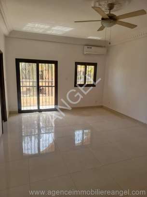 Ref_1818_SEY_ Villa R+1 à louer à Mermoz image 6