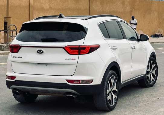 Kia sportage 2018 image 4