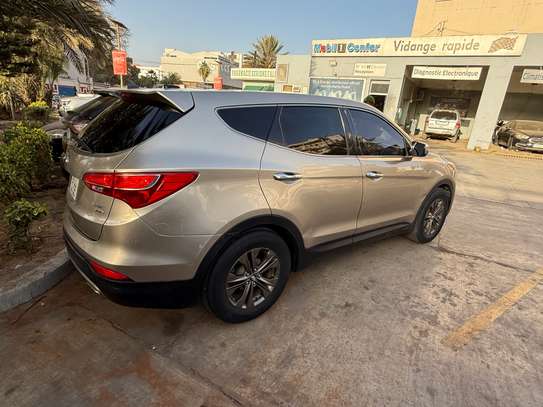 Hyundai Santa fe 2014 4x4 image 3
