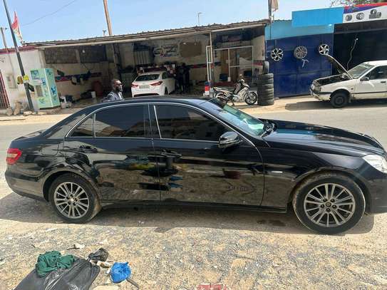 Mercedes e200 2014 image 8
