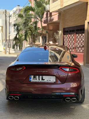 KIA STINGER 2017 image 6