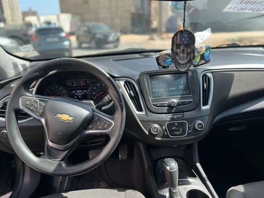 Chevrolet Malibu 2018 image 3
