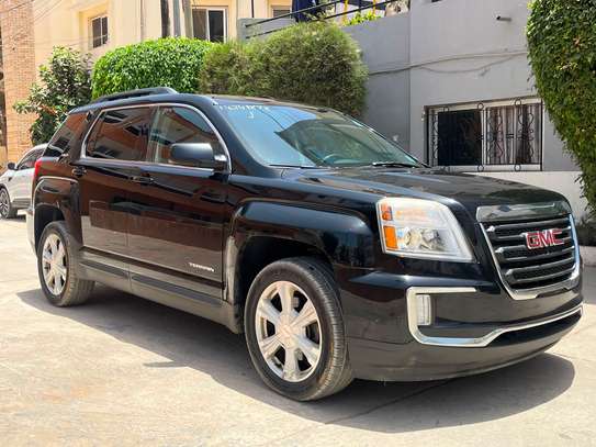 GMC TERRAIN image 3