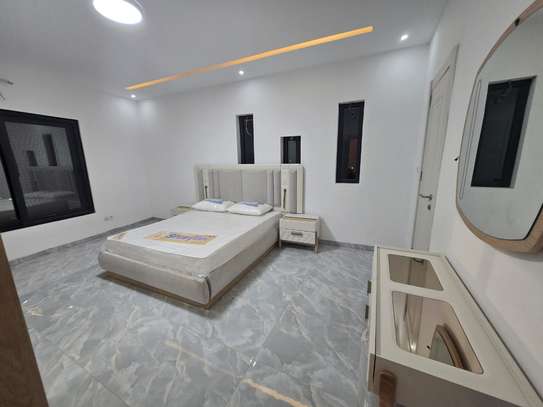 Appartement haut de gamme meublé F3 à Louer aux Almadies image 5