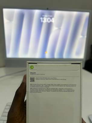 IPhone 16 128GB - SIM Physique image 2