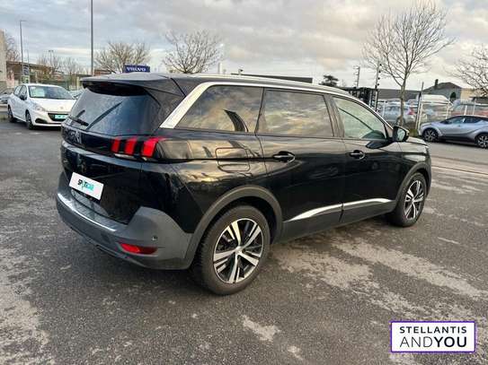 Peugeot 5008 image 3