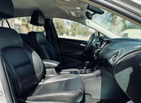 Chevrolet Cruze 2017 image 9